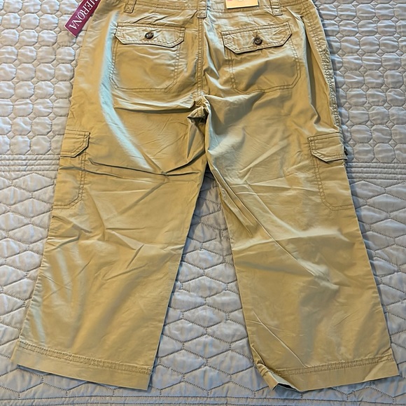 Merona Utility Mid-Waist Outback Brown Khaki Crop Capri Pants Size 10 - Picture 3 of 10